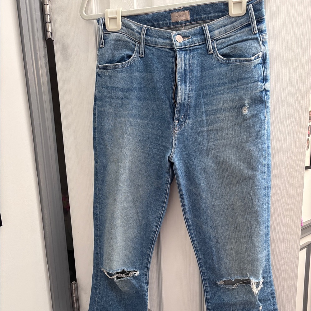 Mother Distressed Blue Jeans the Hustler Ankle Fray Understudy   29 like new